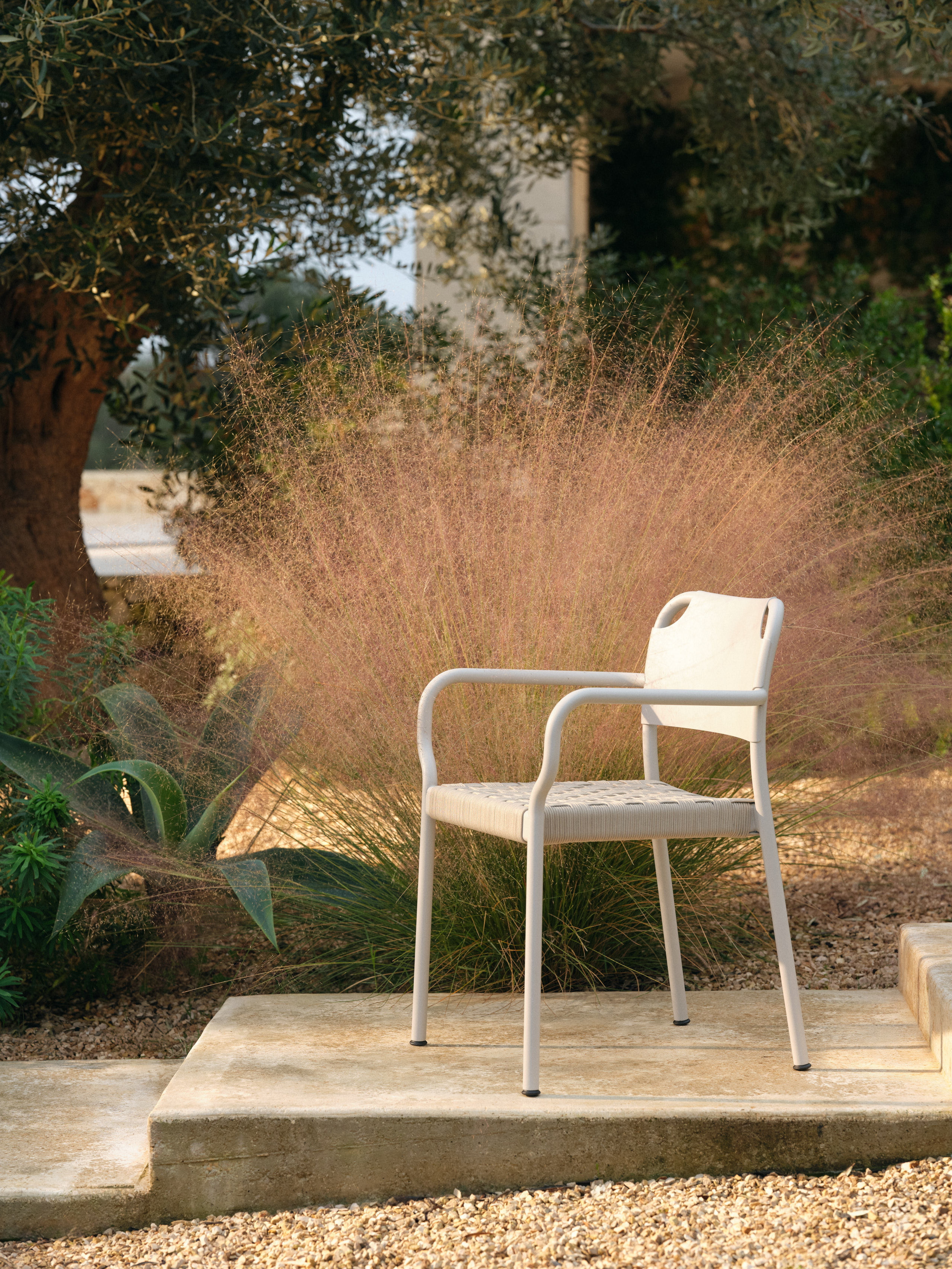 FH_Vind_Armchair_Mist Grey